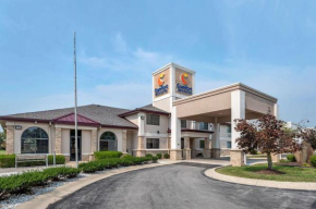  Comfort Inn & Suites Napoleon  Наполеон
